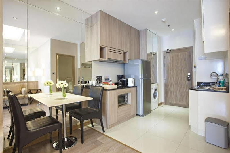 V Residence Serviced Apartment Bangkok Dış mekan fotoğraf